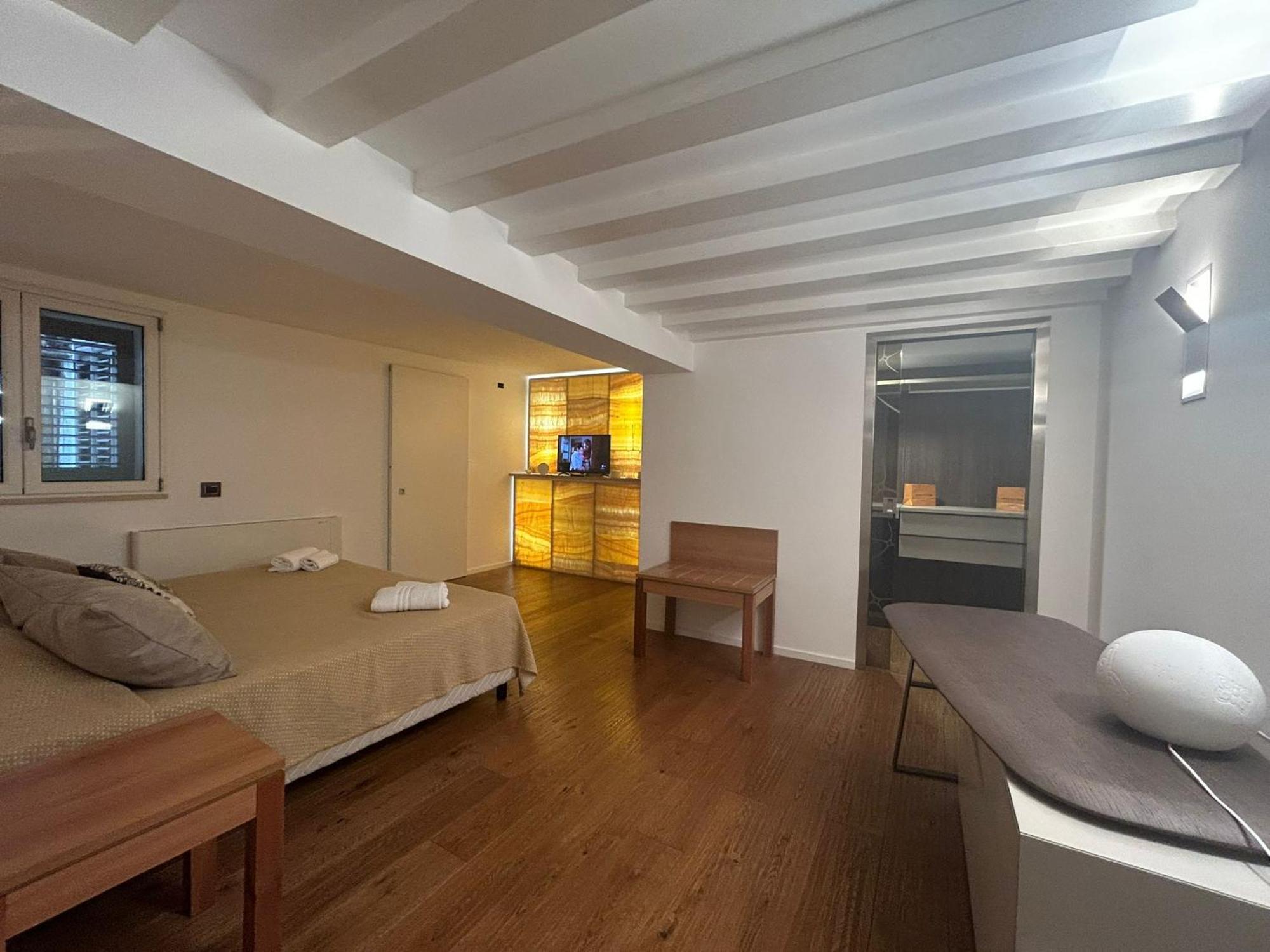 Prince Suite Палермо Номер фото